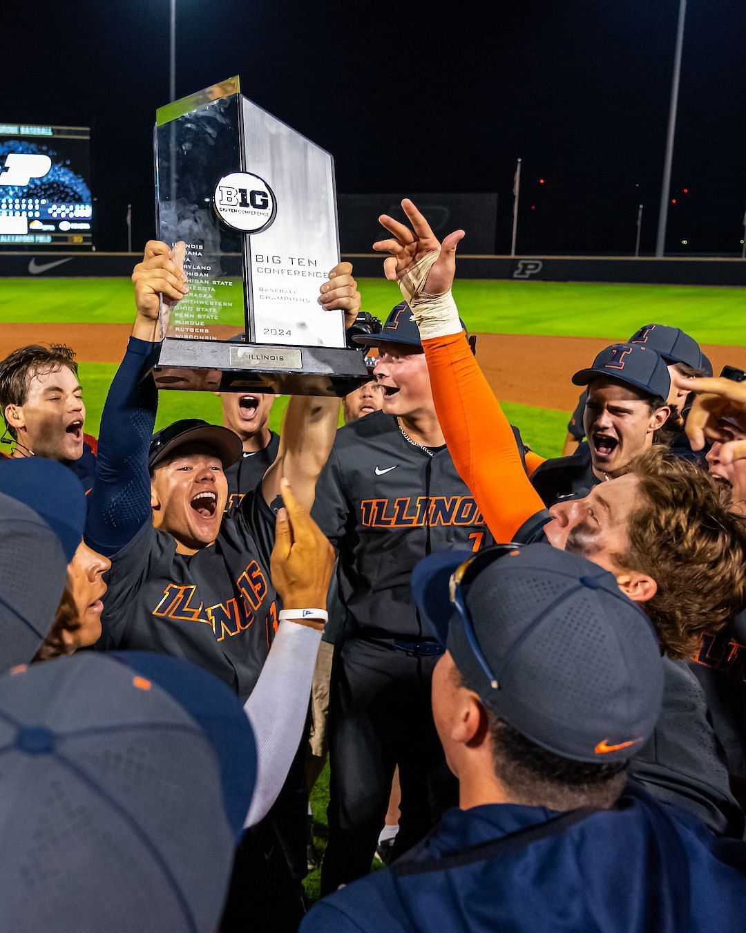 The Fighting Illini defeated Purdue 9-4 to secure their 31st Big Ten Regular Season title