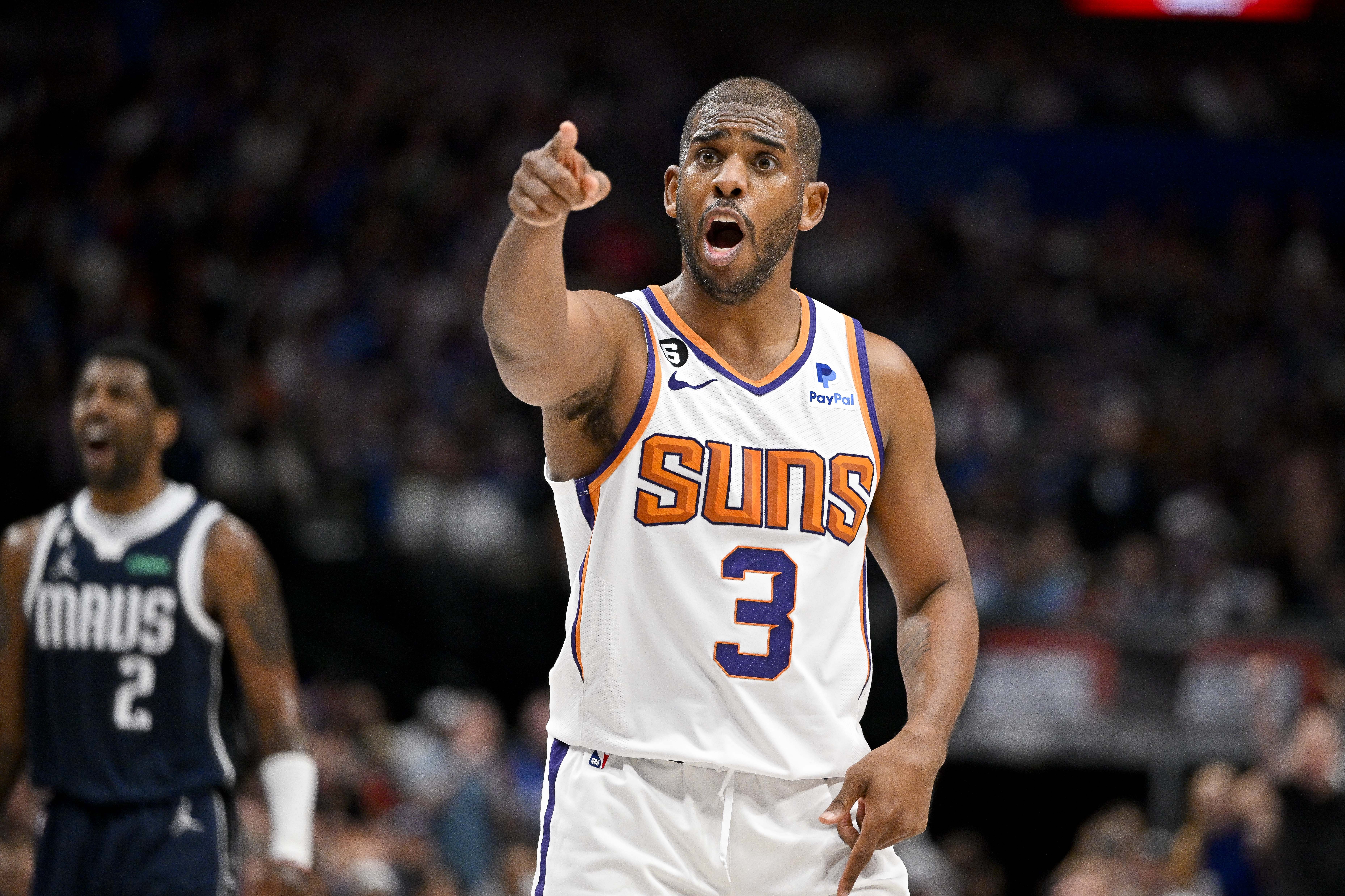 NBA: Phoenix Suns at Dallas Mavericks