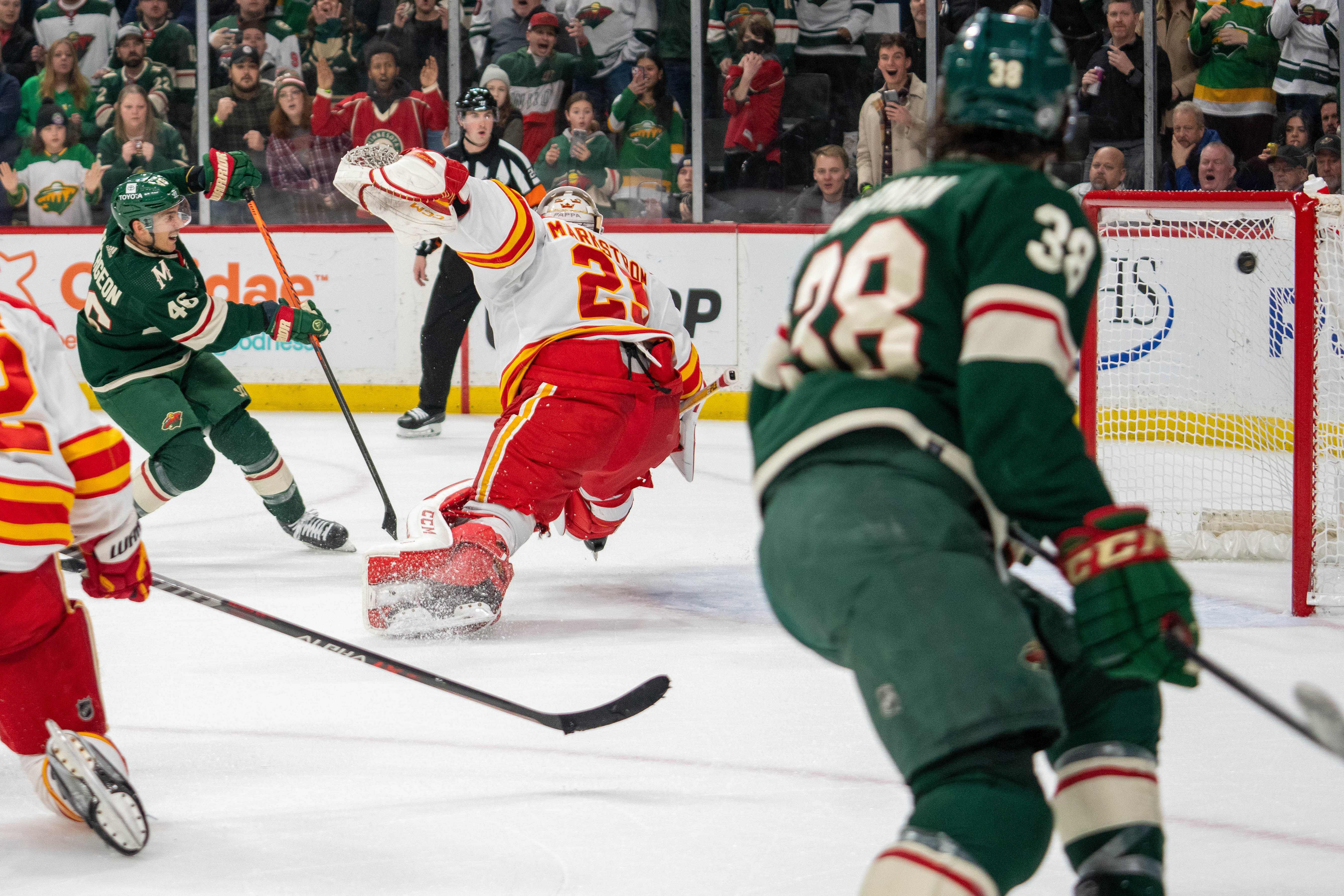 NHL: Calgary Flames at Minnesota Wild