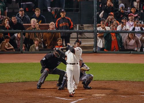 San Francisco Giants - Barry Bonds (Image via USA Today)