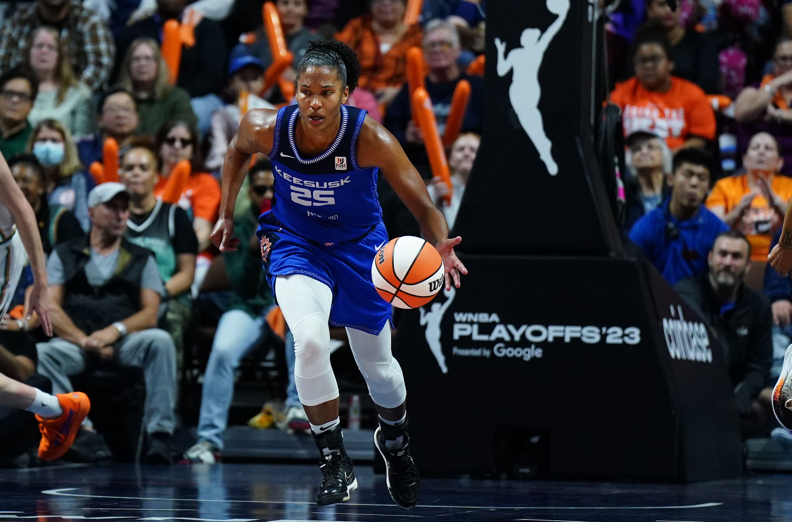 Alyssa Thomas | Forward | Connecticut Sun