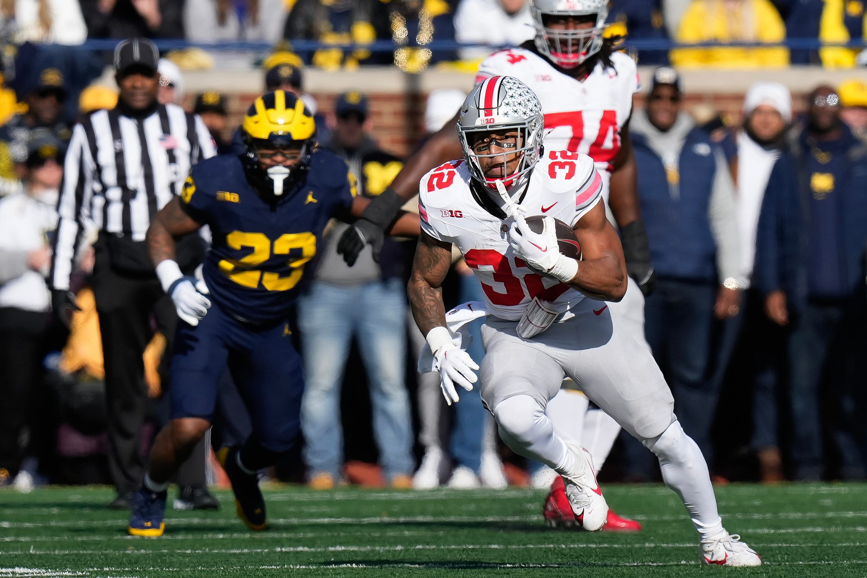 Ohio State RB #32 TreVeyon Henderson