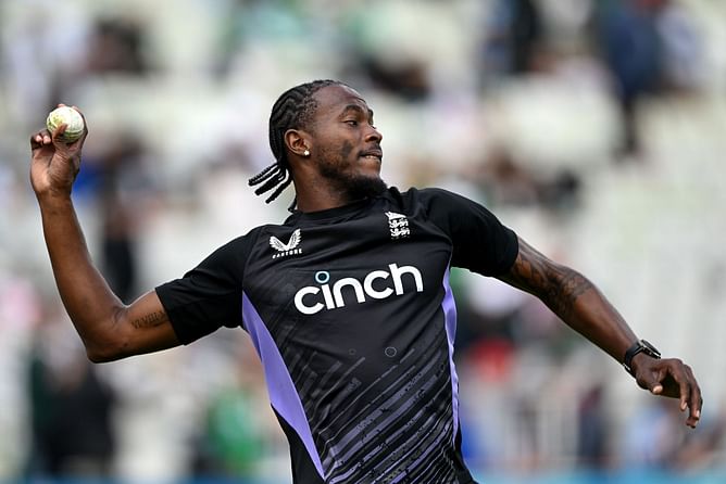 "It would be a treat to see Babar vs Archer" - Fans react after Jofra Archer makes his international comeback after 438 days in ENG vs PAK 2nd T20I