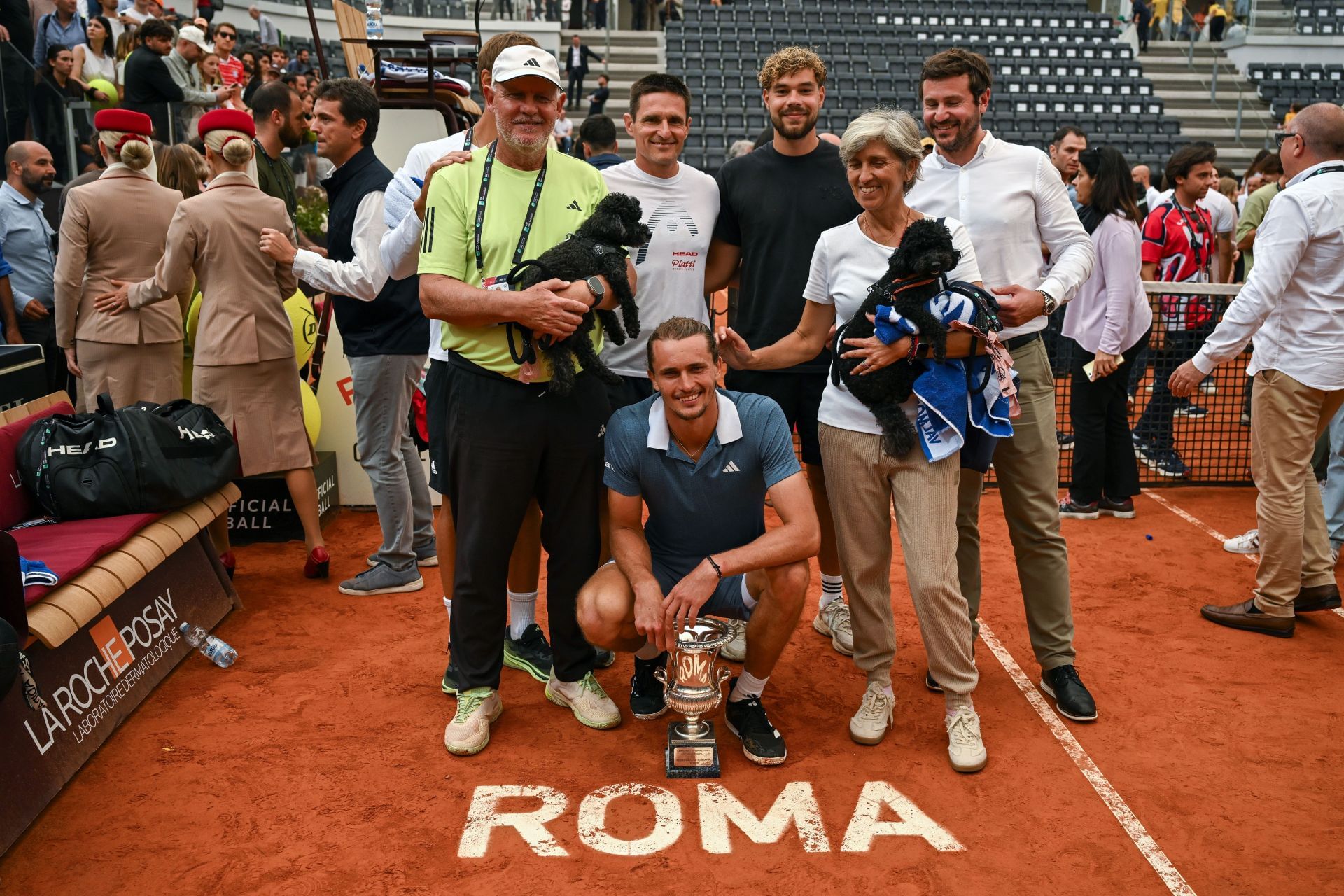 Alexander Zverev with the Italian Open trophy.