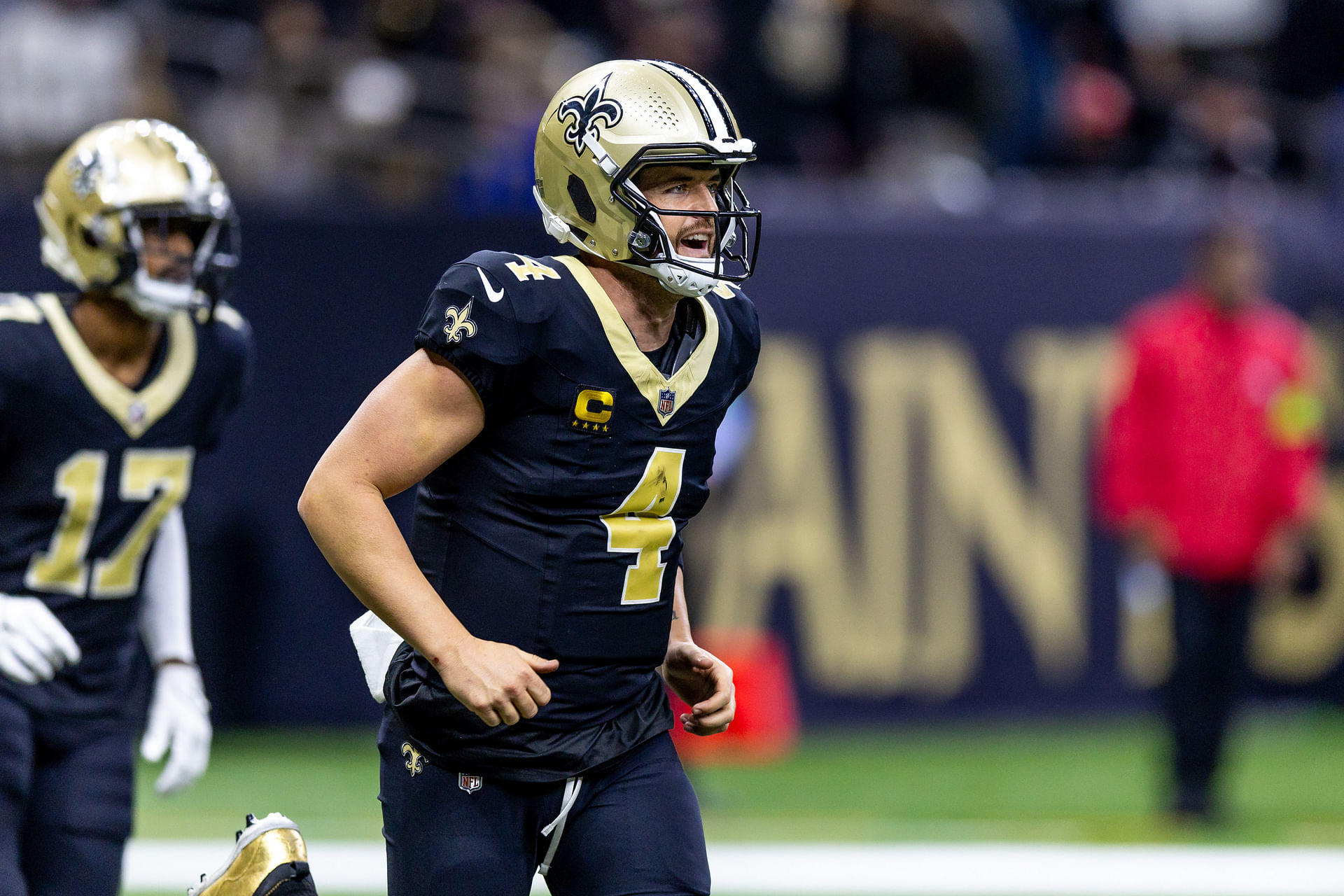 Derek Carr at Atlanta Falcons at New Orleans Saints