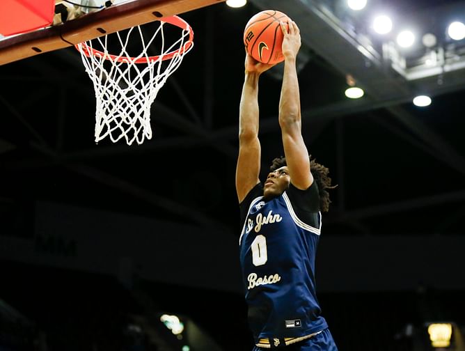 John Calipari's Arkansas makes offer to 2026 college basketball prospect Brandon McCoy