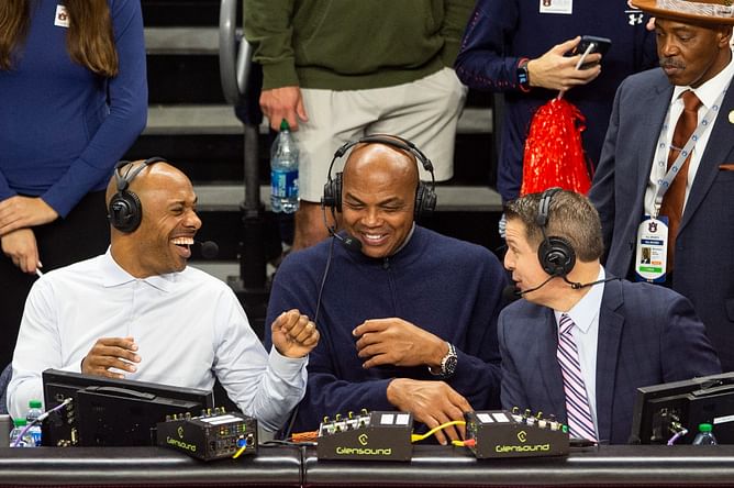 “Oh sh*t, who let the dogs out?” - Charles Barkley hilariously reacts to TNT set swarmed by puppies after NBA legend’s latest guarantee