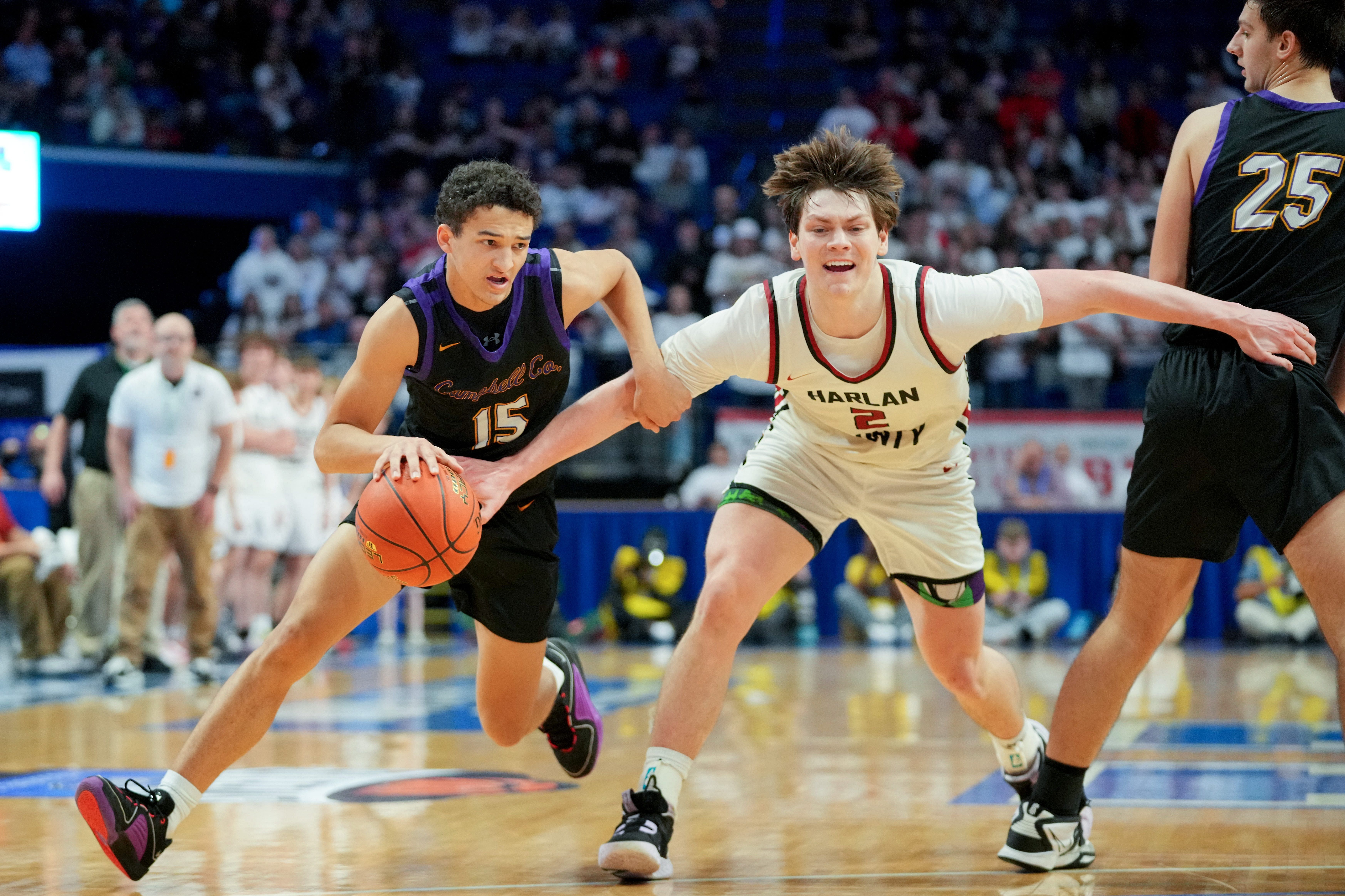 Trent Noah (R) is regarded as one of the best high school players in the country