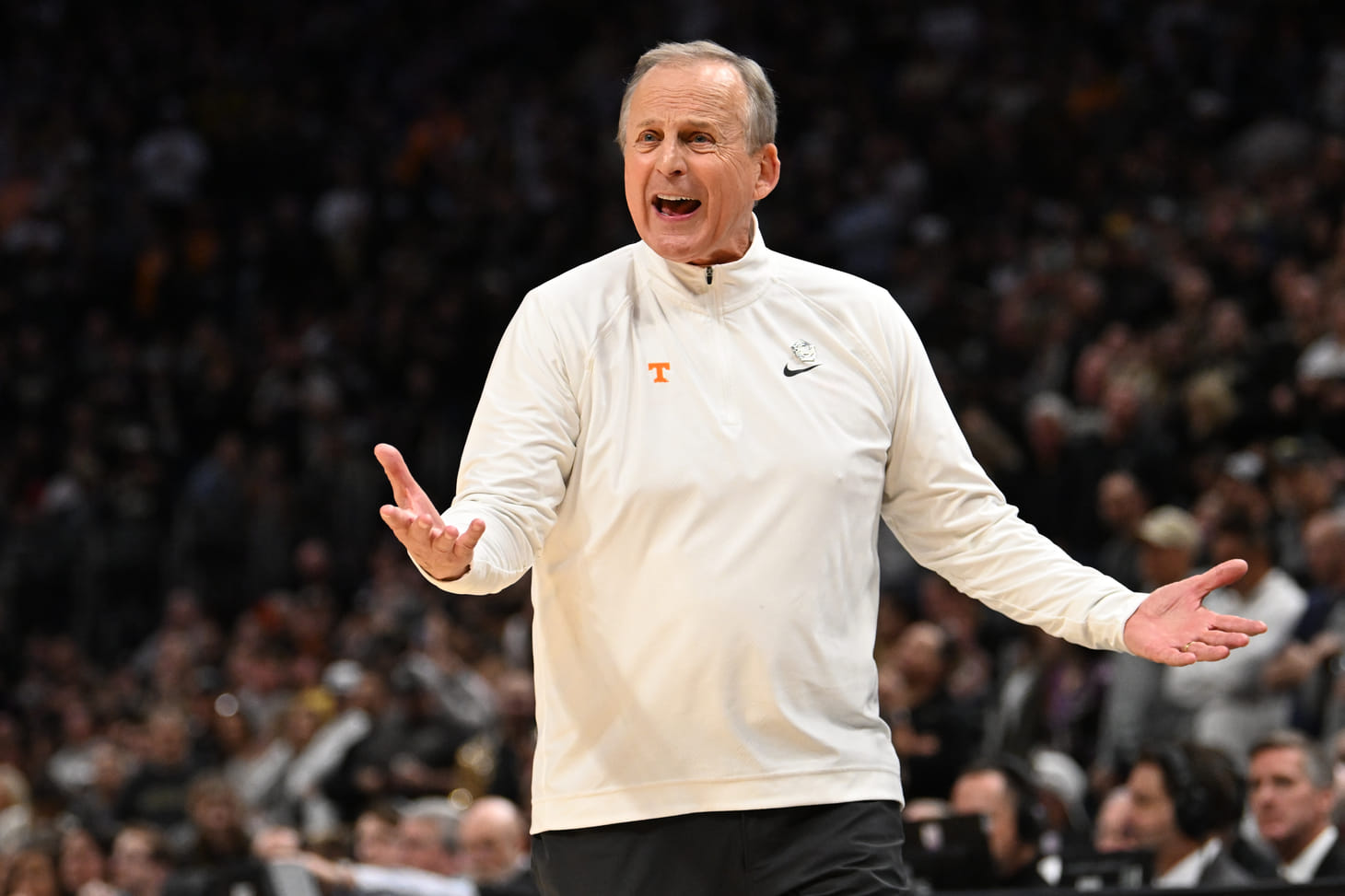 5 highestpaid college basketball coaches in 2024 ft. John Calipari