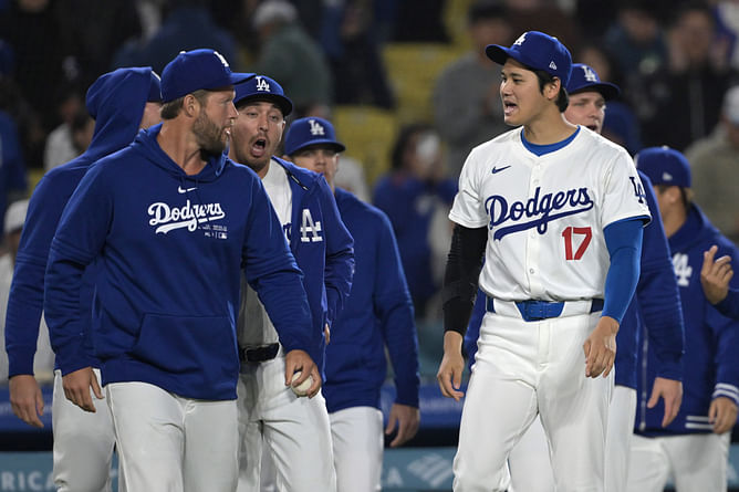 Which Los Angeles Dodgers player has a 40+ career WAR? MLB Immaculate Grid - Find answers for daily puzzle | May 4, 2024