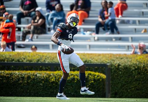 Auburn freshman receiver Cam Coleman