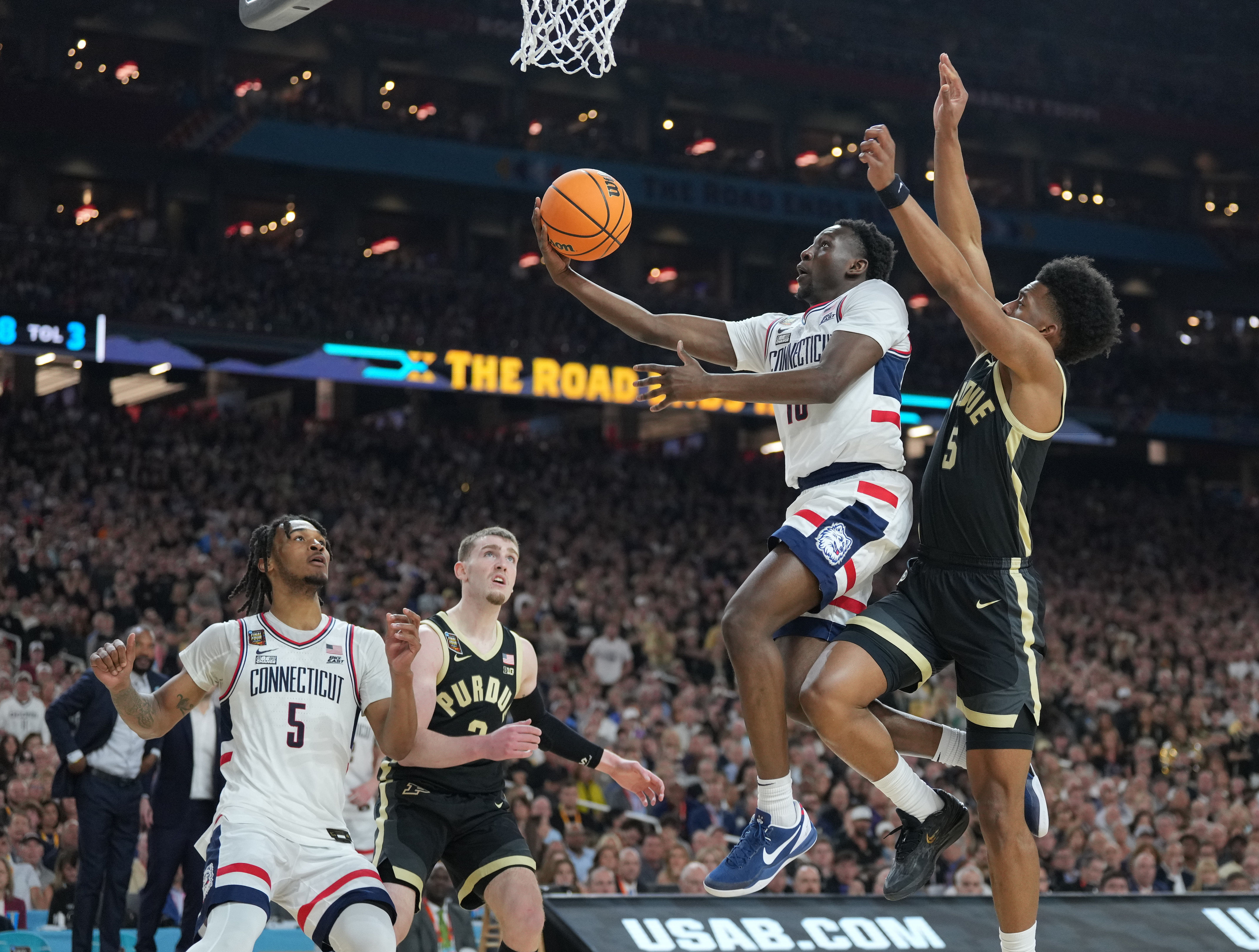 UConn G #10 Hassan Diarra