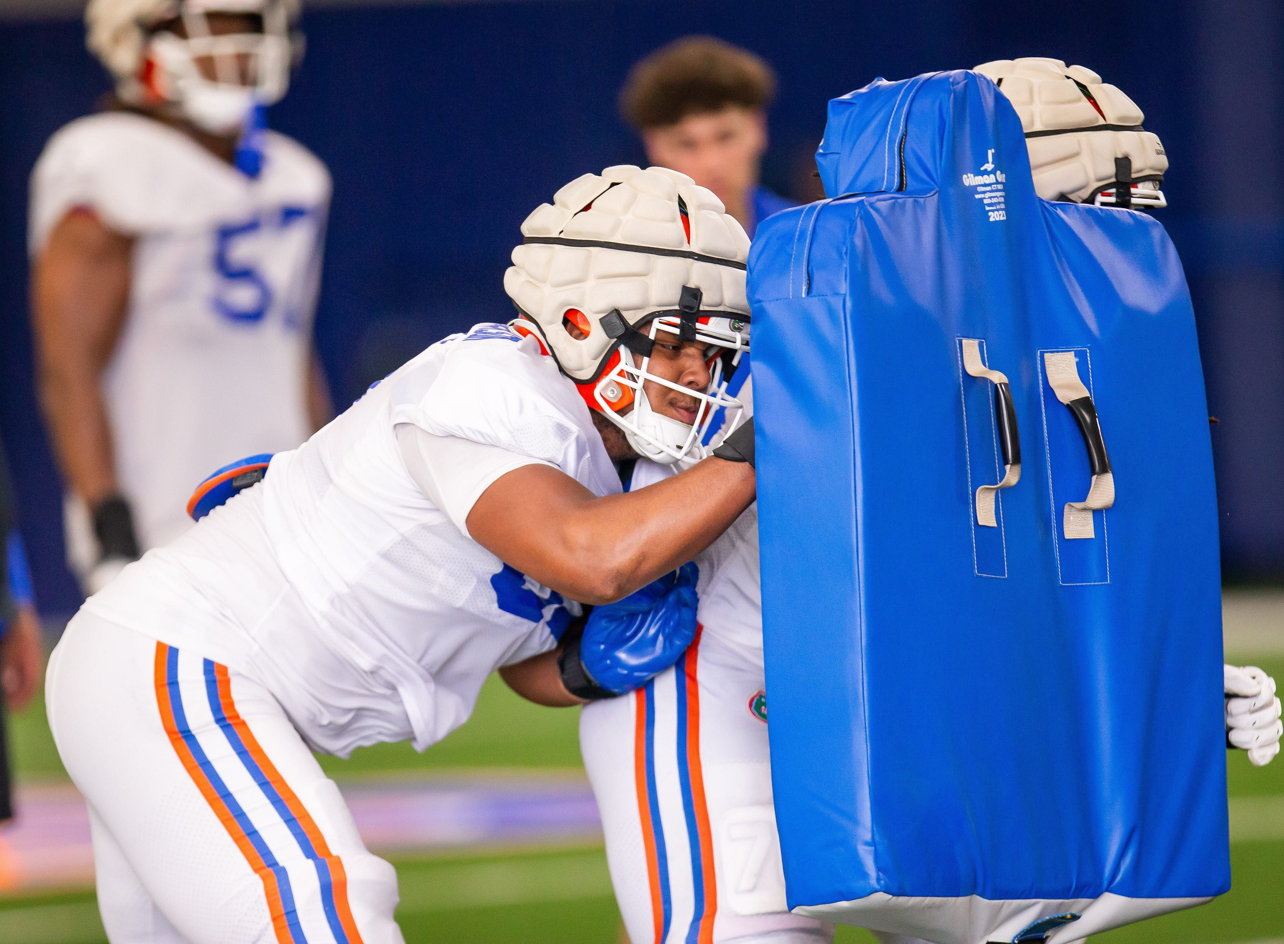 Florida OT Brandon Crenshaw-Dickson