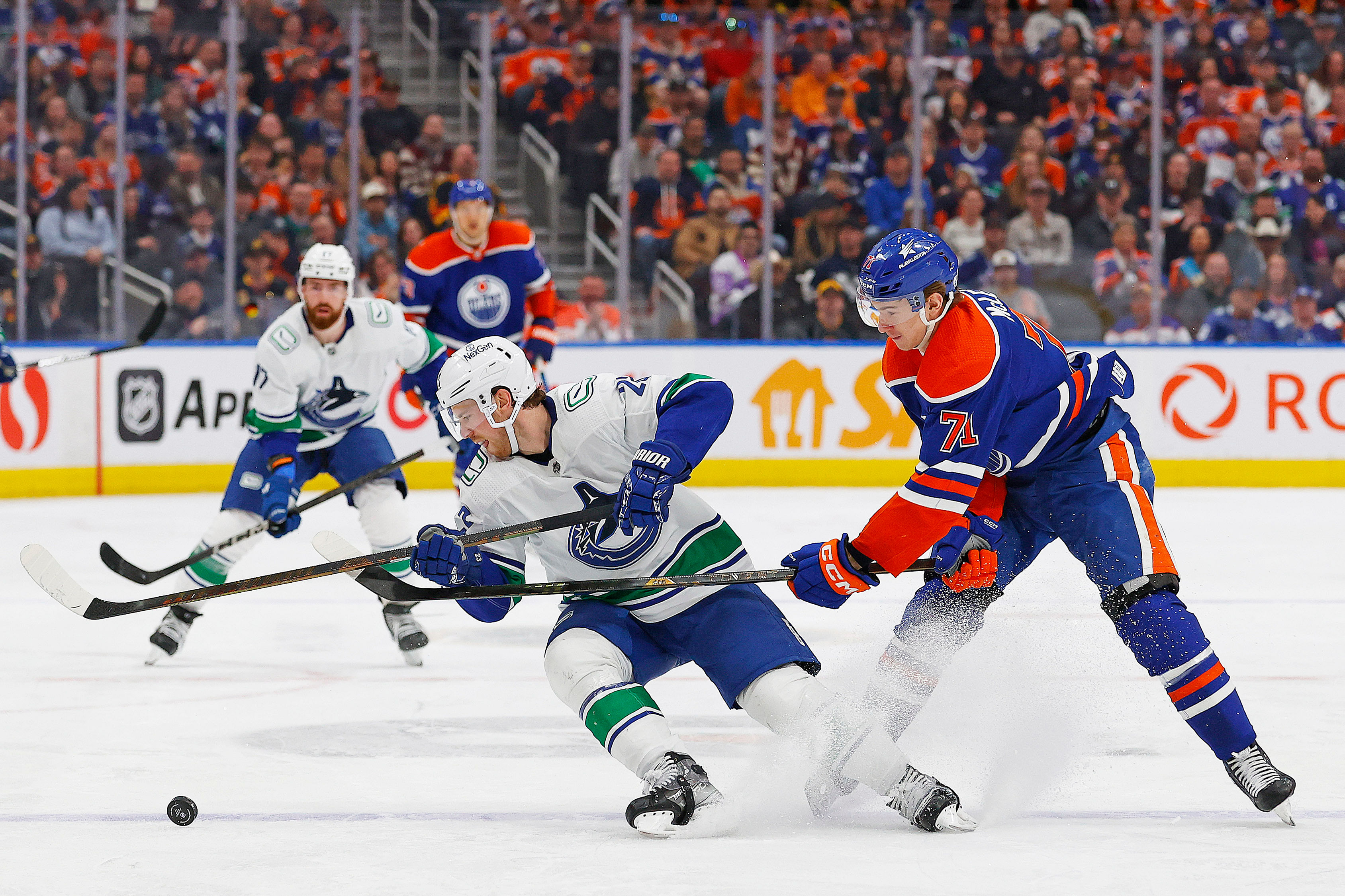 NHL: Vancouver Canucks at Edmonton Oilers