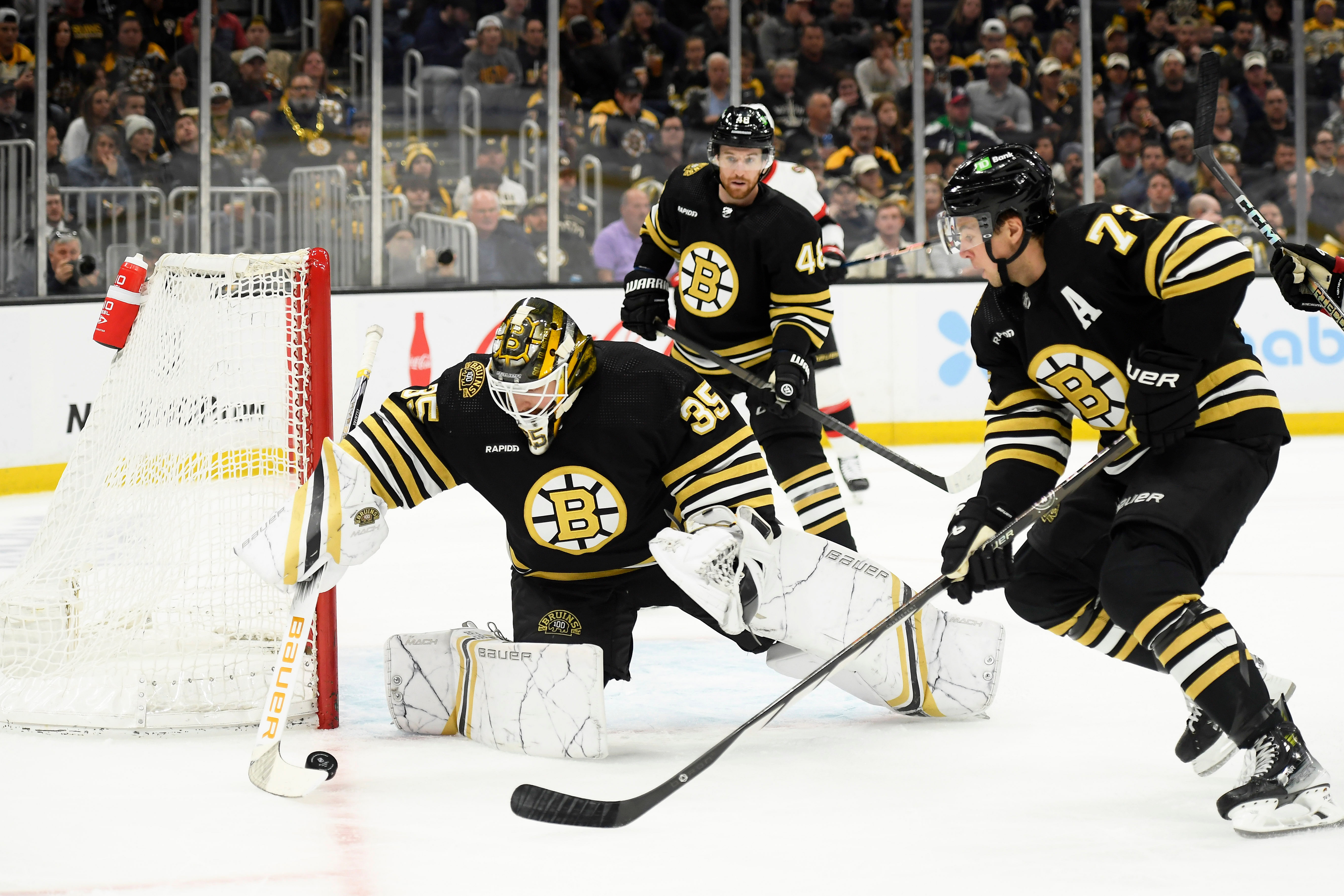 NHL: Ottawa Senators at Boston Bruins