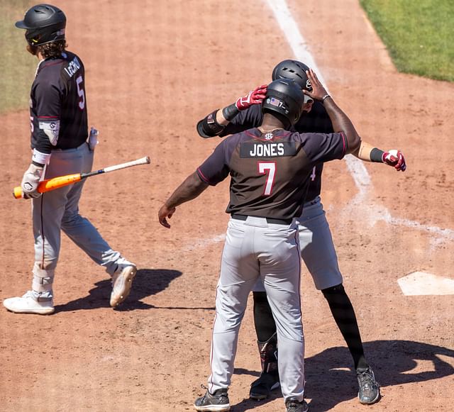 what-time-does-georgia-play-south-carolina-today-start-time-tv