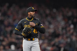 WATCH: Aroldis Chapman gets fingernails clipped during extra-inning game against Cubs