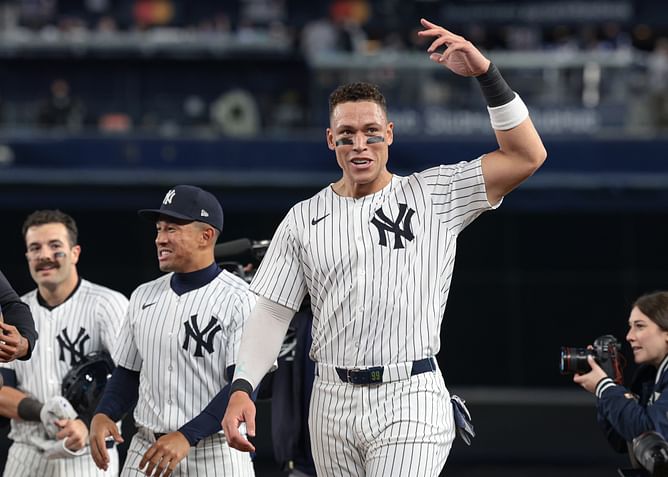 Which New York Yankees player has a 30+ HR batting season? MLB Immaculate Grid - Find answers for daily puzzle | May 5, 2024