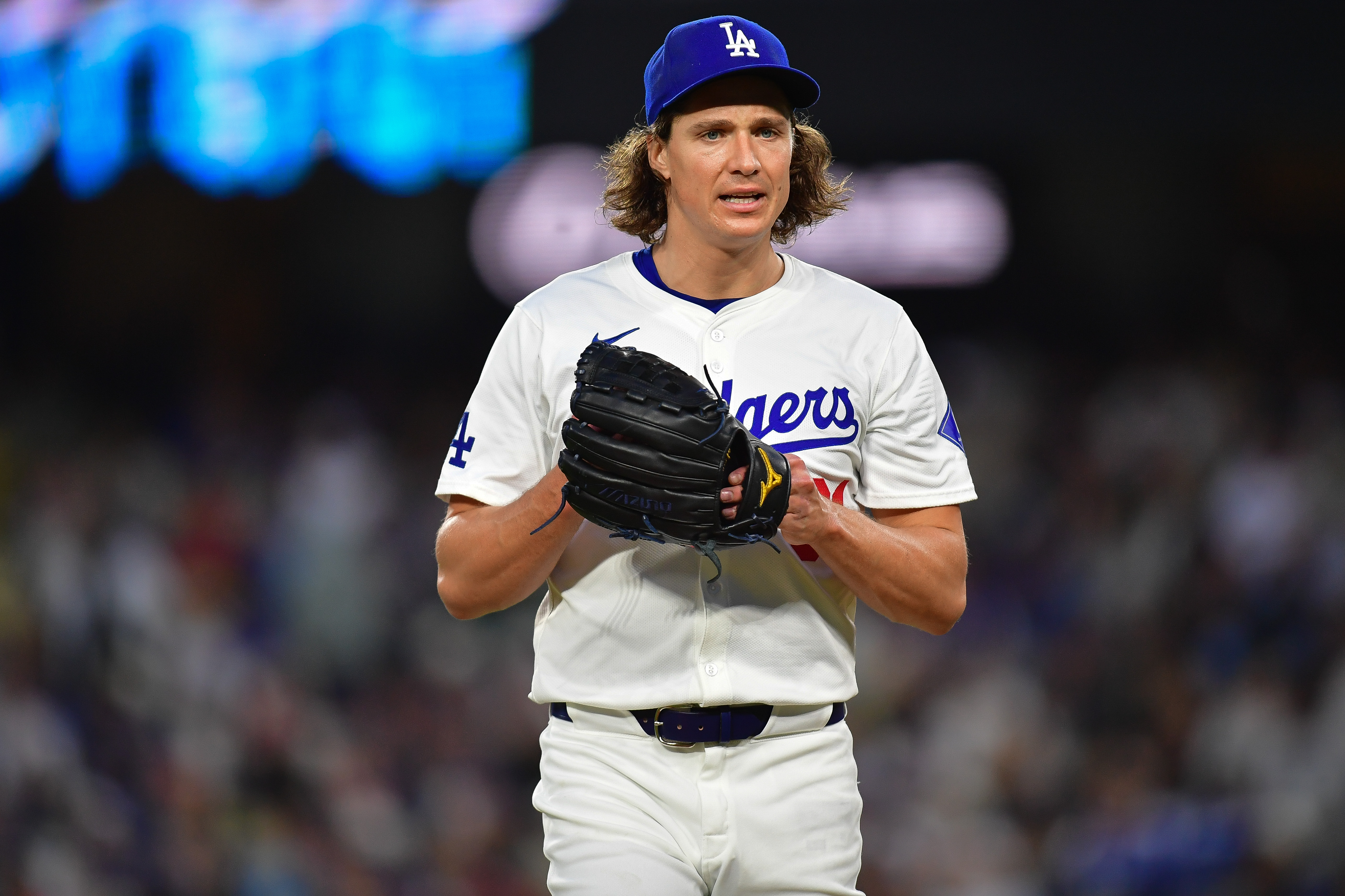 MLB: Atlanta Braves at Los Angeles Dodgers