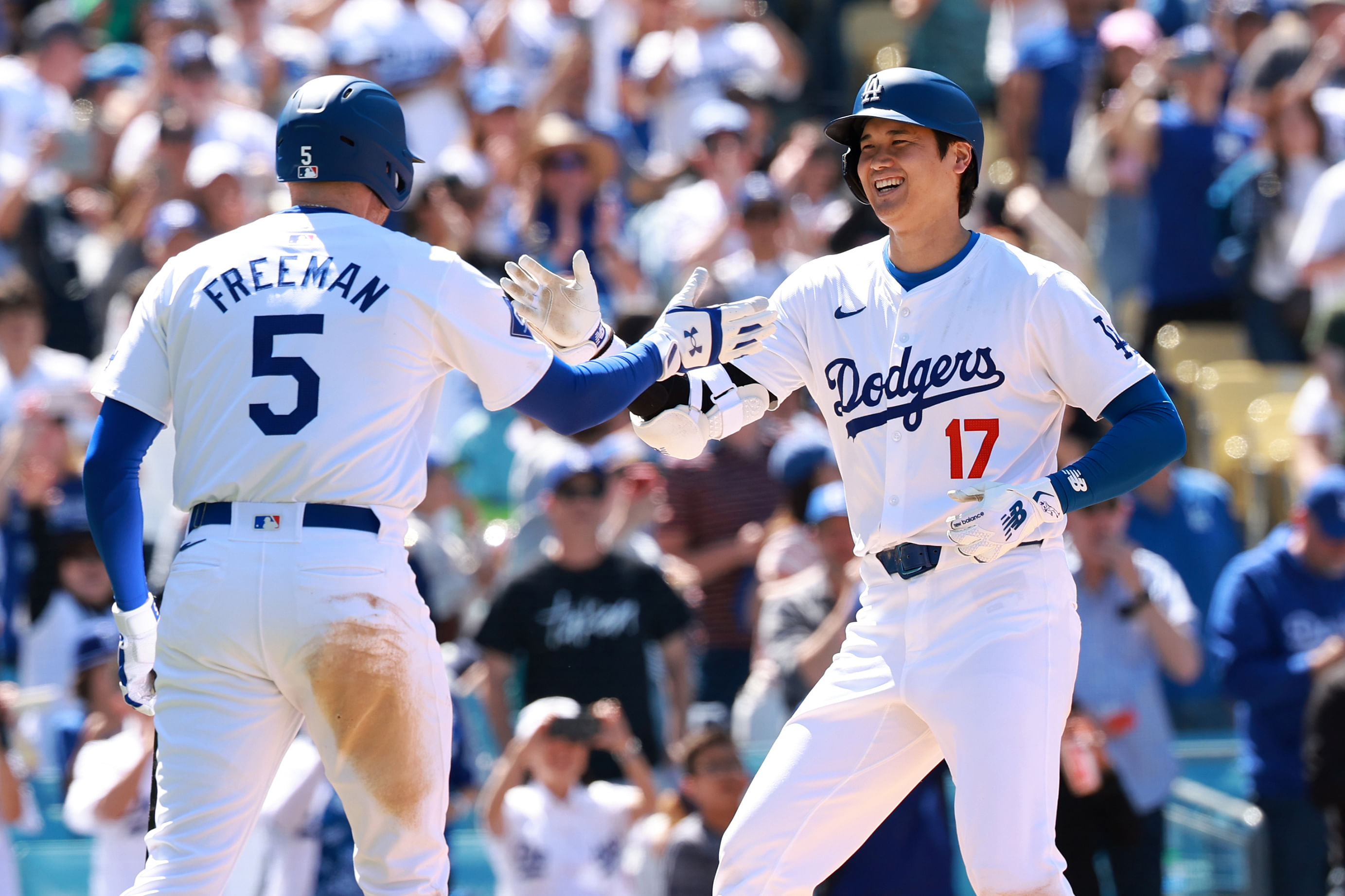 MLB: Atlanta Braves at Los Angeles Dodgers