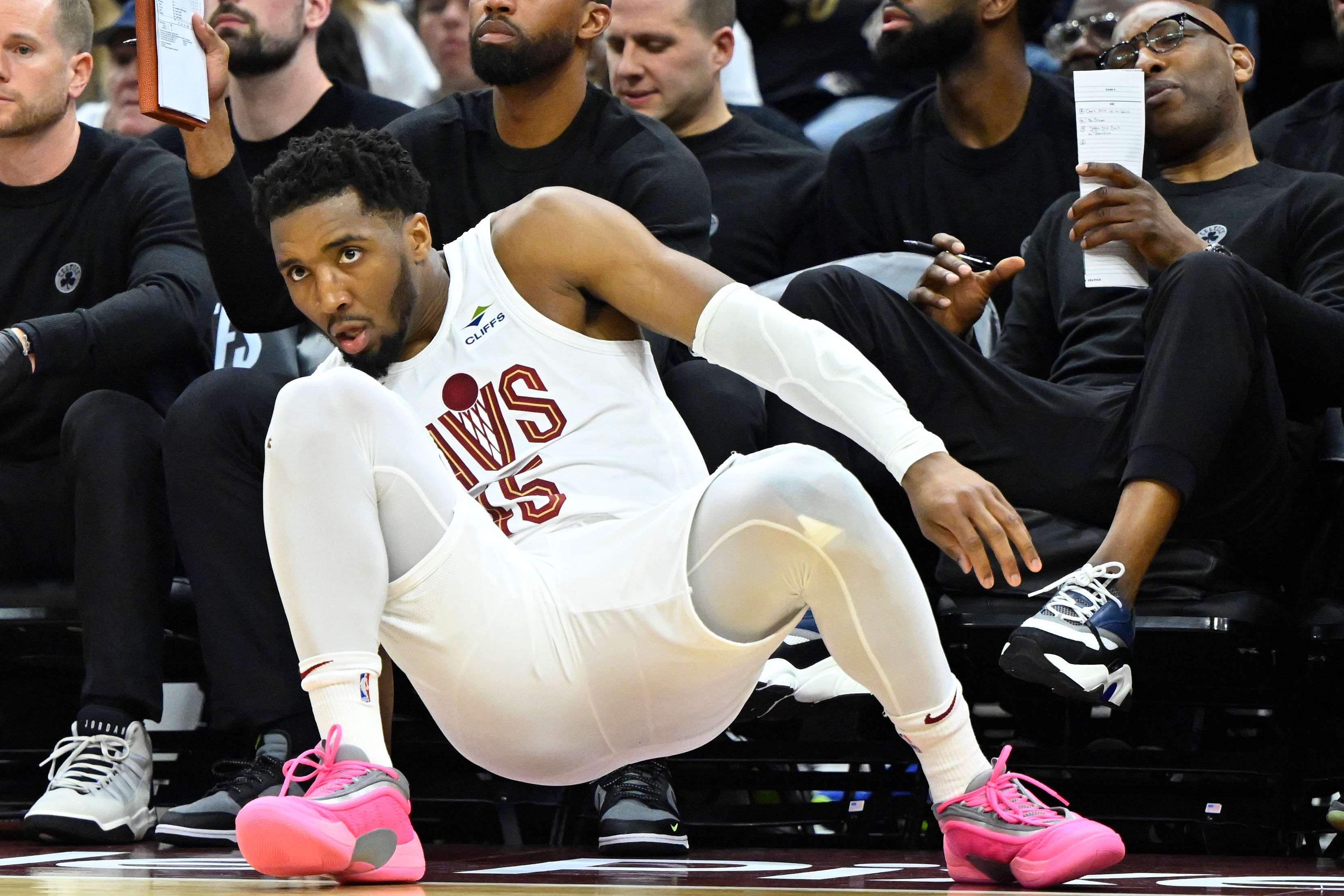 Donovan Mitchell Injury Update: Latest On Cavaliers Star's Status For ...