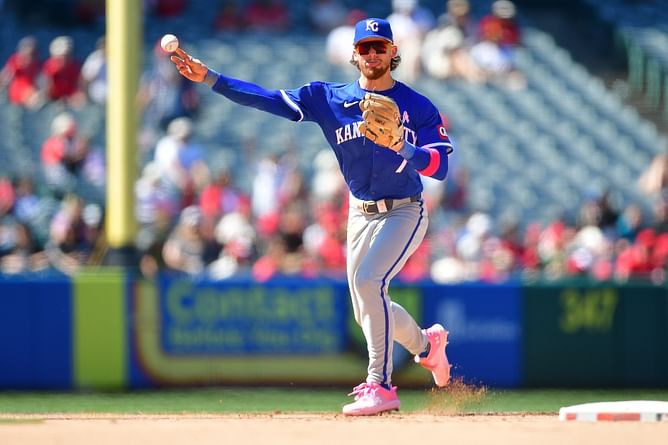 How many errors has Bobby Witt Jr. made in his career? Exploring the defensive side of the Royals' rising shortstop