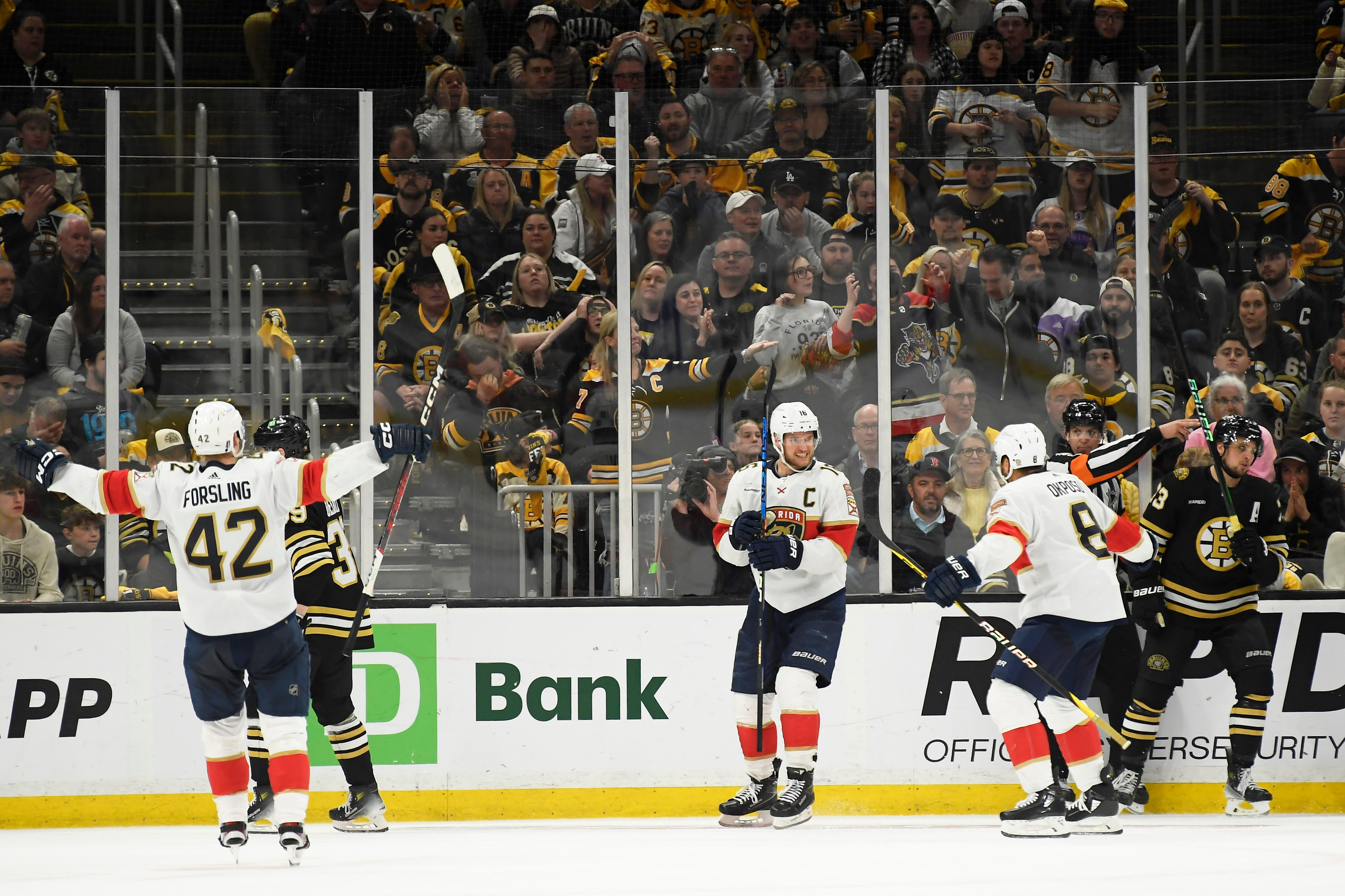 NHL: Stanley Cup Playoffs-Florida Panthers at Bruins