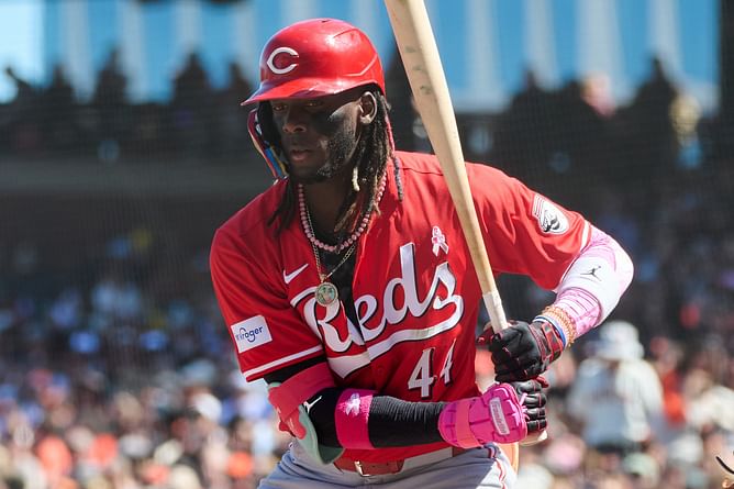 “Bro is the flash”, “This guy is the monster” - MLB fans react as Elly De La Cruz records career-high 4 steals against Dodgers