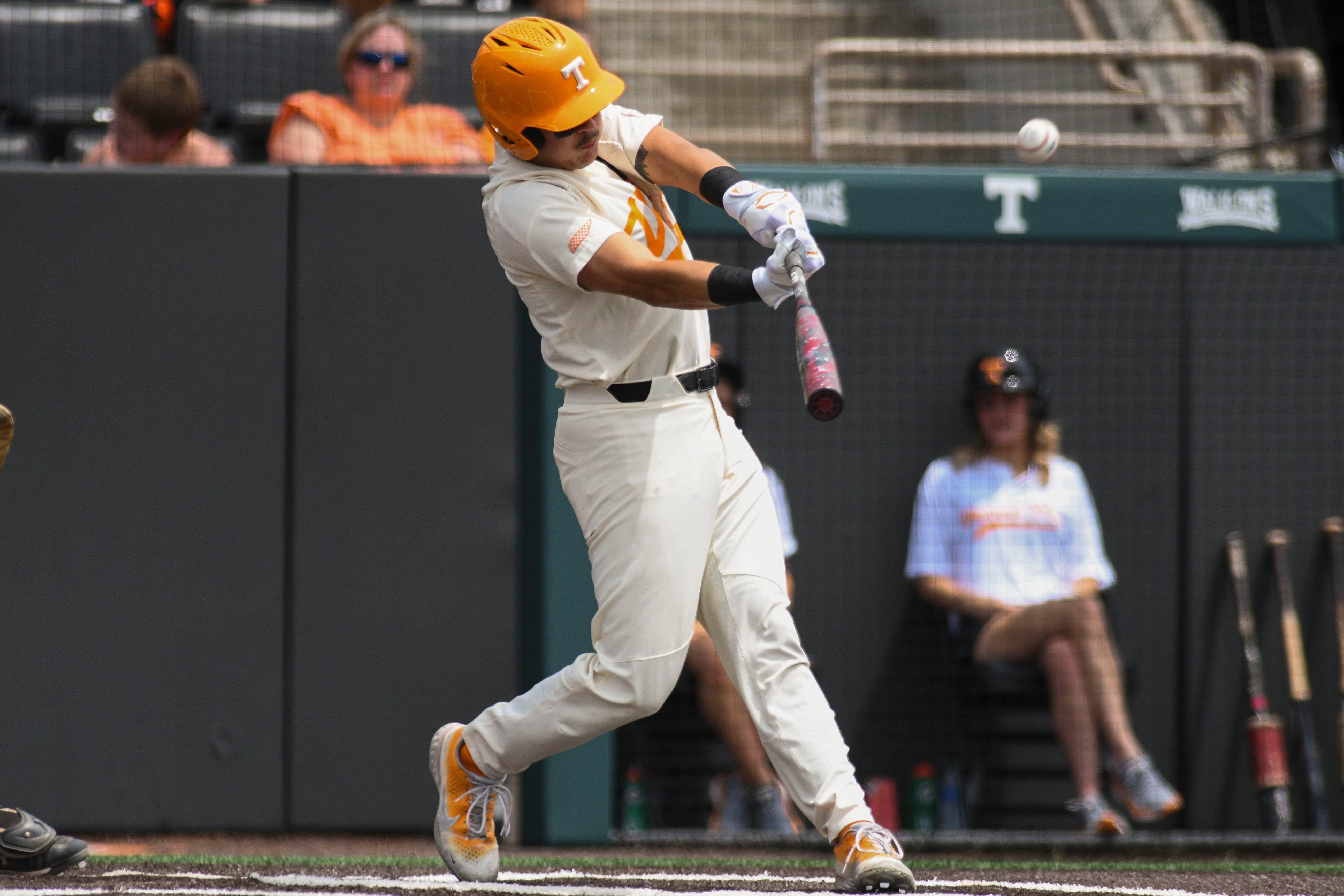 Tennessee Volunteers outfielder Hunter Ensley