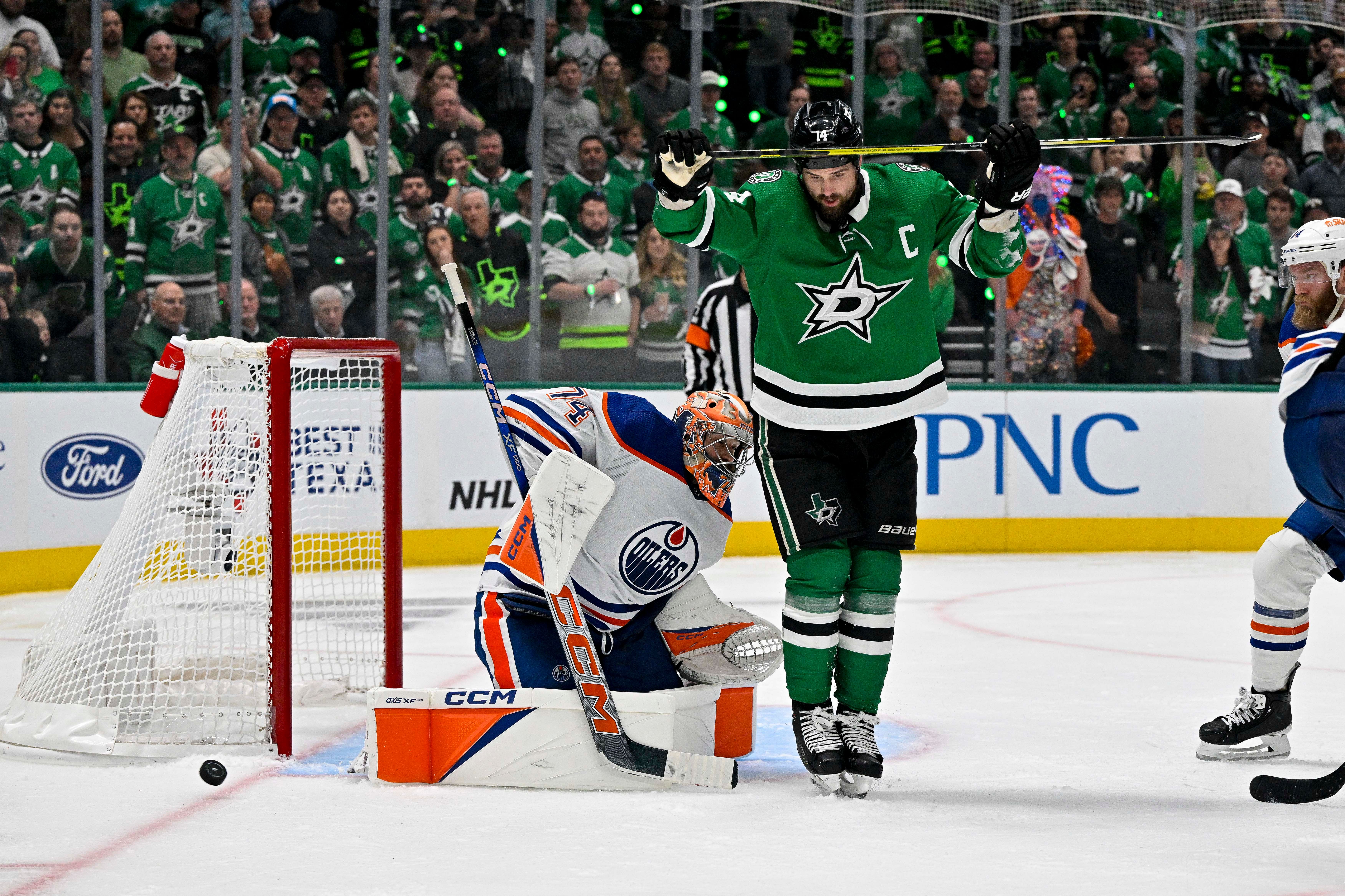 NHL: Stanley Cup Playoffs-Oilers at Dallas Stars