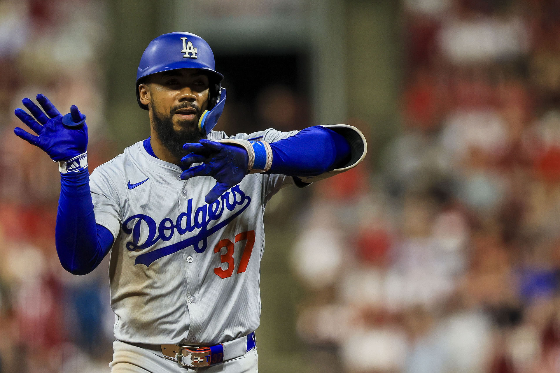 MLB: Los Angeles Dodgers at Cincinnati Reds