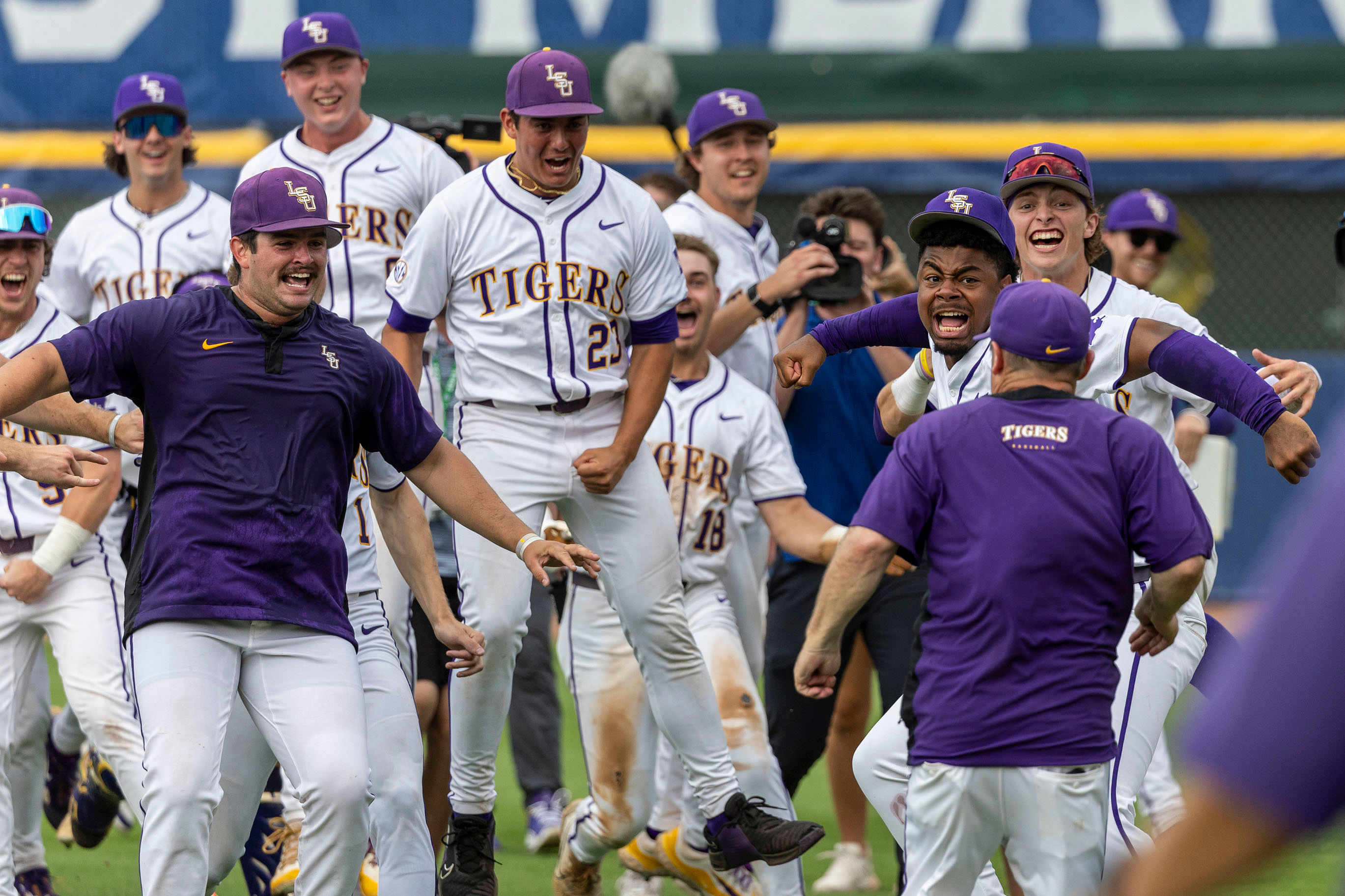 LSU coach Jay Johnson immediately returned to the field after the Tigers won over South Carolina in the SEC Tournament semifinals. The victory allows LSU to face top-seed Tennessee Volunteers in the final on Sunday.
