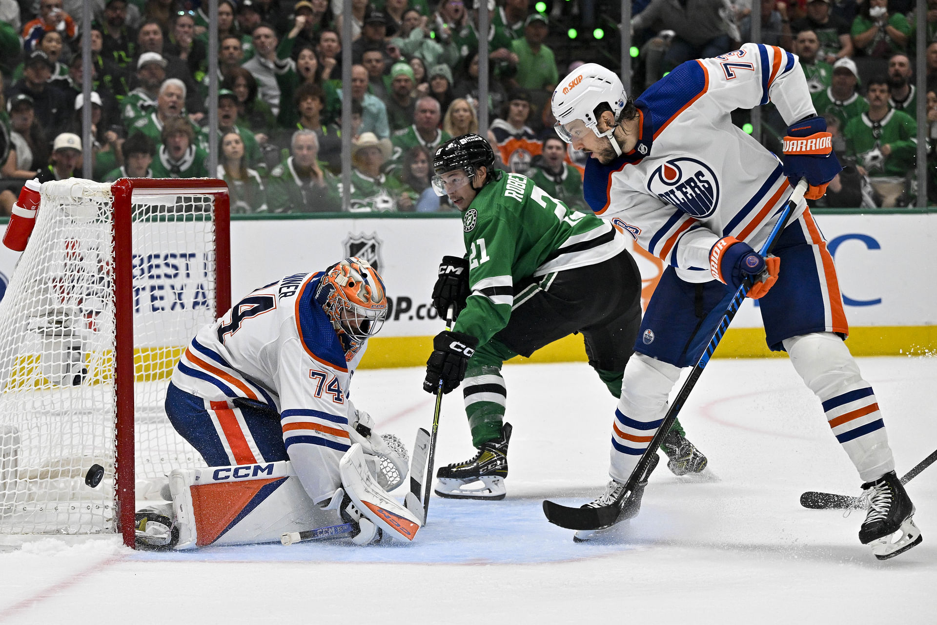 NHL: Stanley Cup Playoffs-Edmonton Oilers at Dallas Stars
