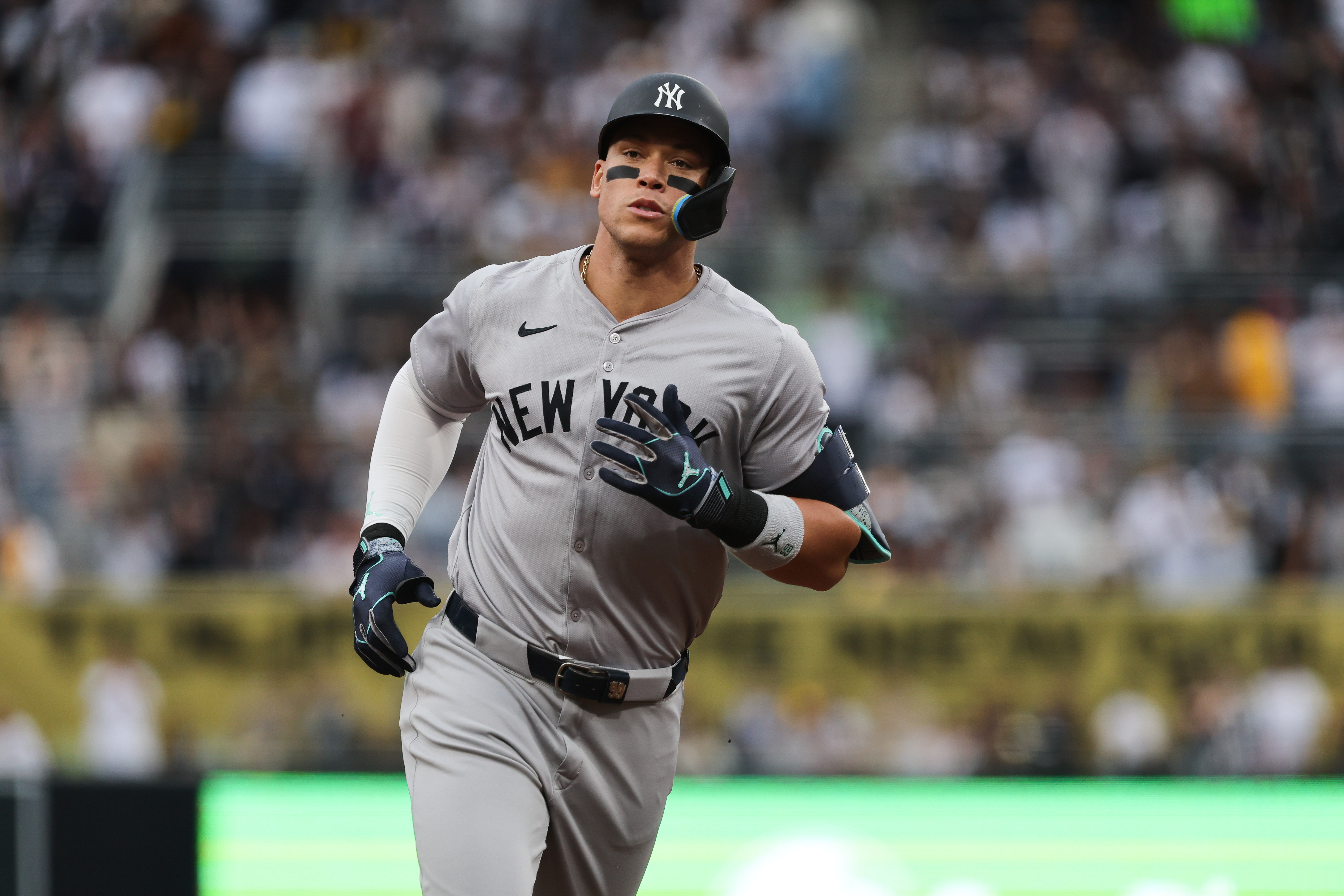 Aaron Judge continued crushing the ball