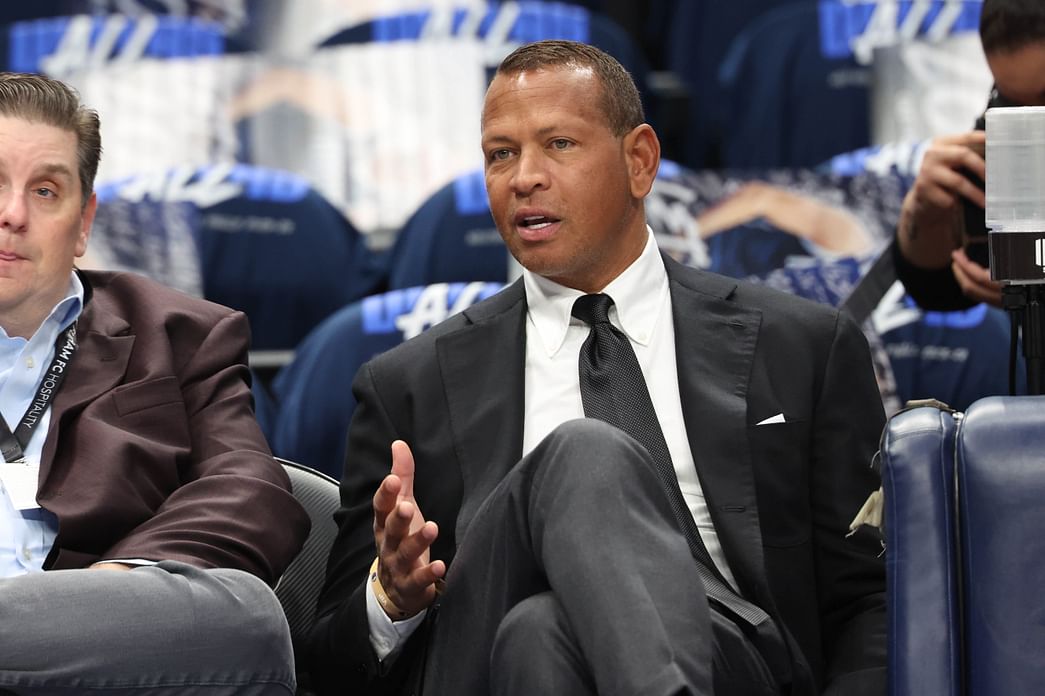 WATCH: Alex Rodriguez's touching reaction to daughter Natasha's ...