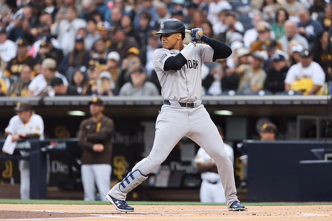“Nothing has changed about this team except Soto” - Yankees fans in distress after team's unexpected loss against Angels