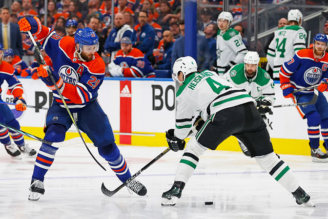 NHL: Stanley Cup Playoffs-Dallas Stars at Edmonton Oilers