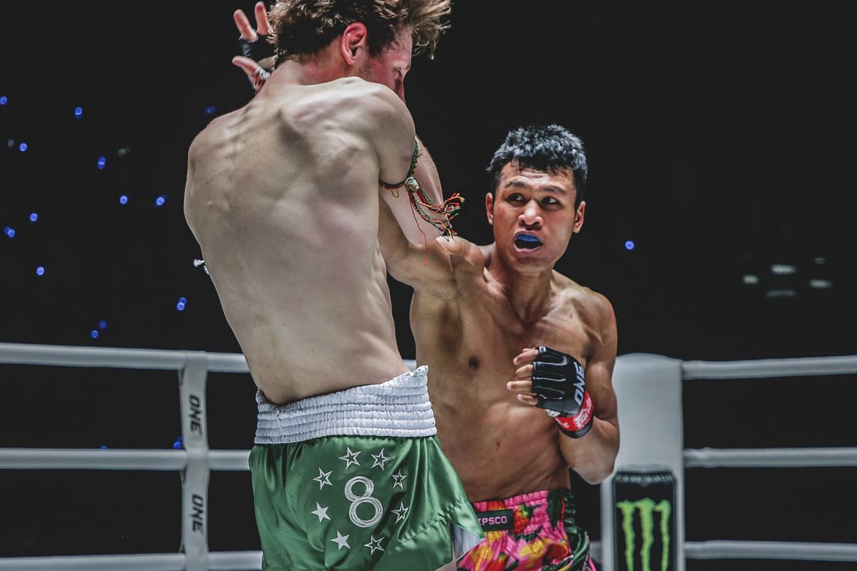 Jo Nattawut fighting Luke Lessei | Image credit: ONE Championship