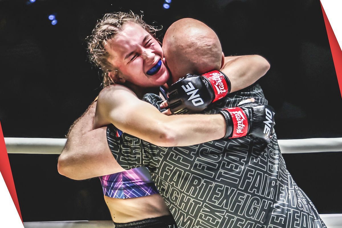 Smilla Sundell celebrates her come-from-behind win over Natalia Diachkova [Photo via: ONE Championship]