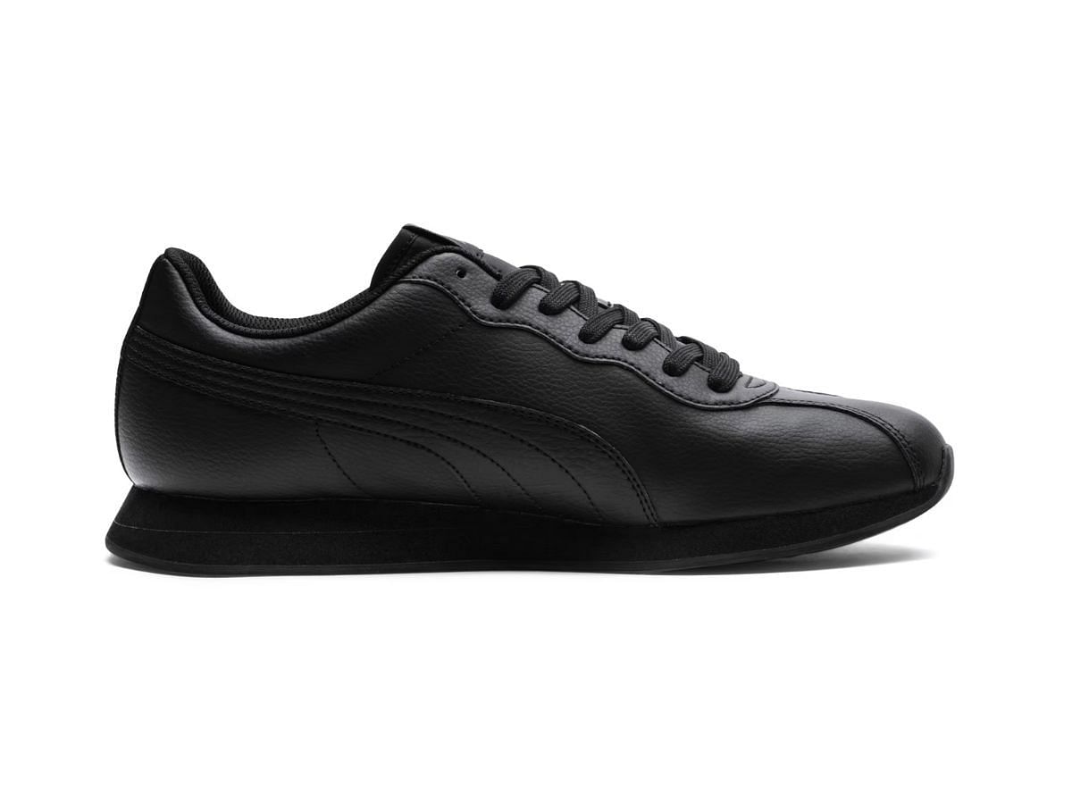 The Puma Turin II Sneakers (Image via Puma)