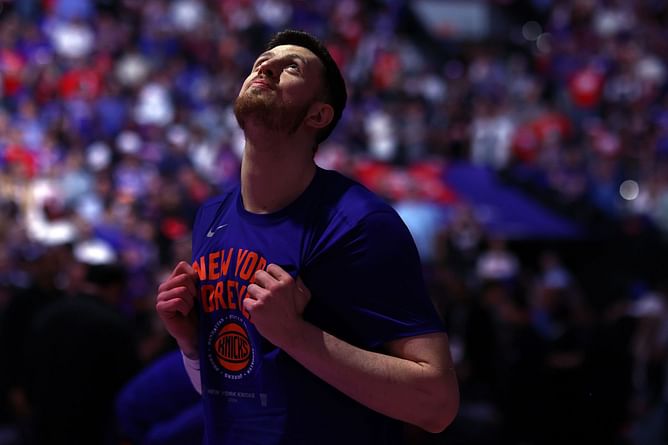 WATCH: Isaiah Hartenstein cashes in 46-footer to beat halftime buzzer