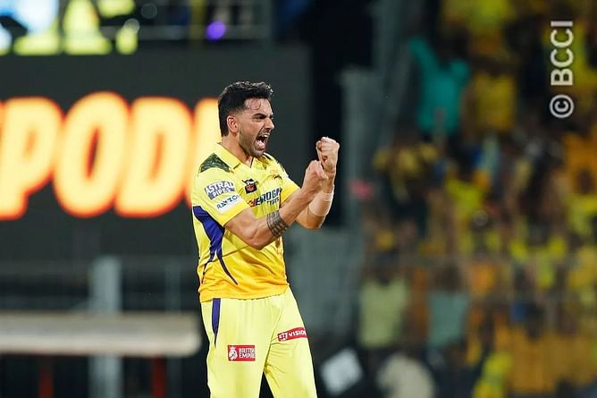 [Watch] Deepak Chahar walks off the field during CSK vs PBKS IPL 2024 game after suffering yet another injury