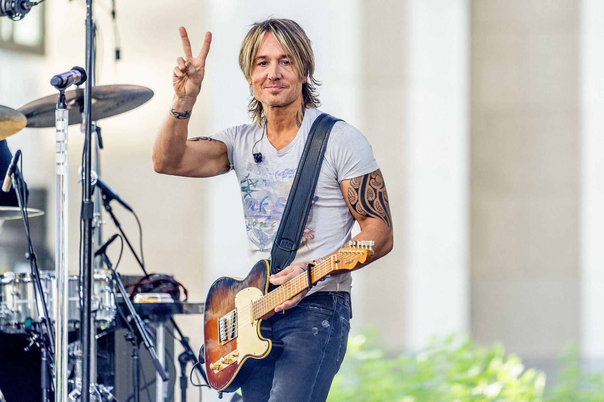 Keith Urban Performs On NBC