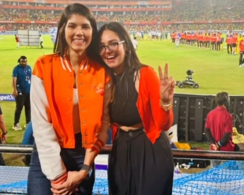 Komal Sharma with SRH owner Kavya Maran; (Image Credit: Dr. Komal Sharma/ Instagram)