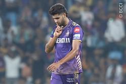 IPL 2024: Predicting 3 players who could pick up the most wickets in today's KKR vs MI match