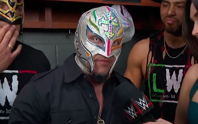 "We need medical" - Camera rushes to the scene after mysterious assault on RAW; Rey Mysterio was present