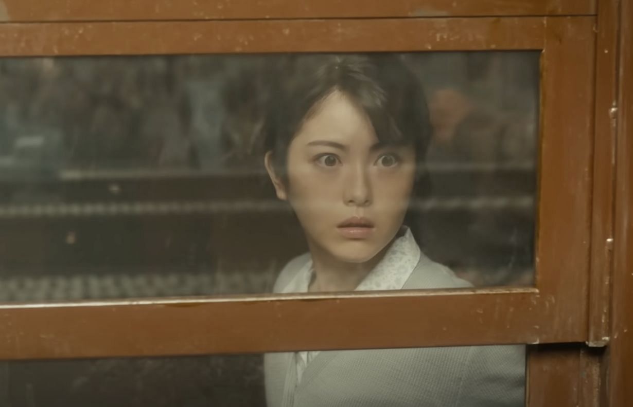 Minami Hamabe as Noriko (Image via GODZILLA OFFICIAL By TOHO/Youtube)