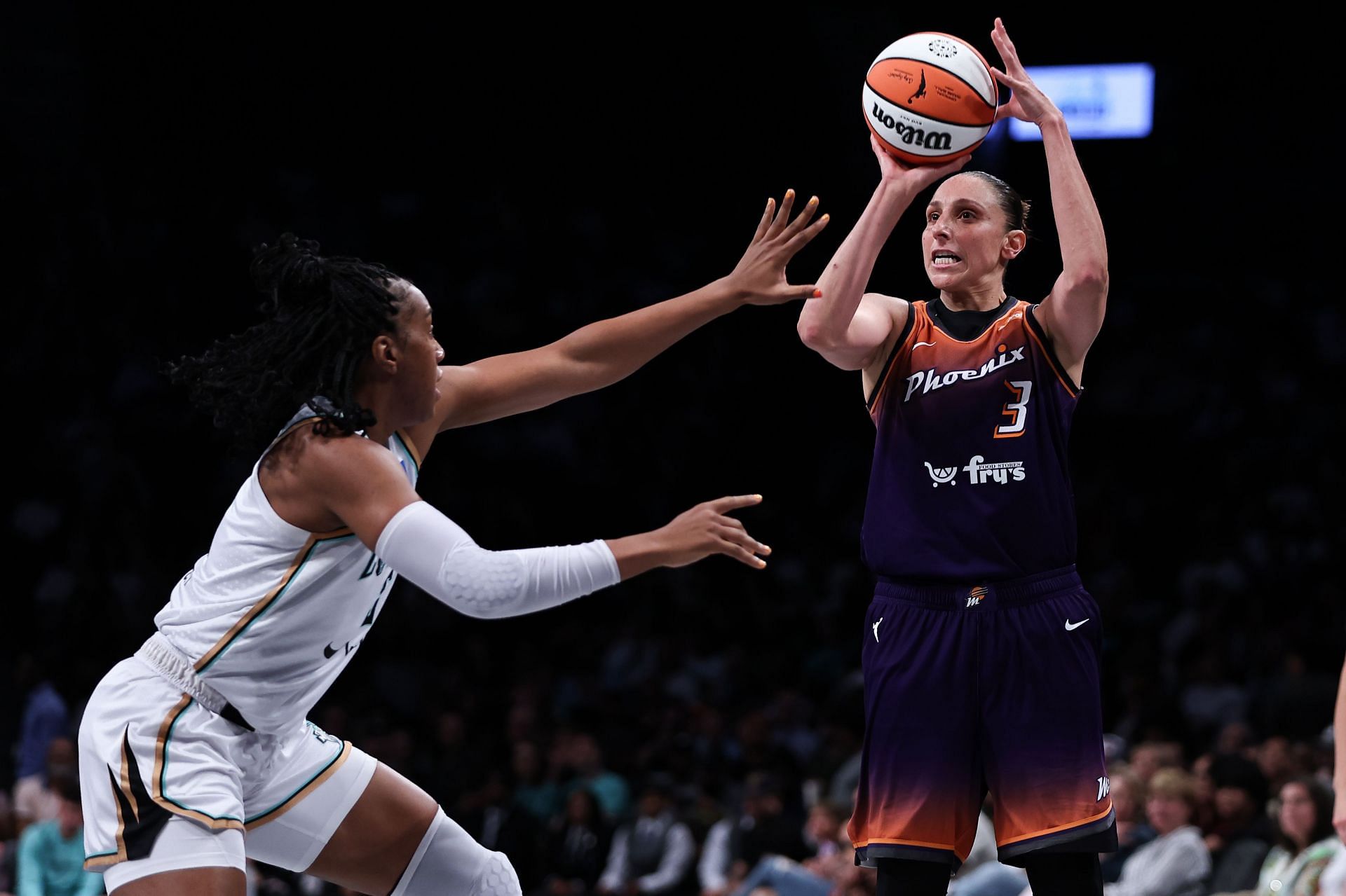 Phoenix Mercury v New York Liberty