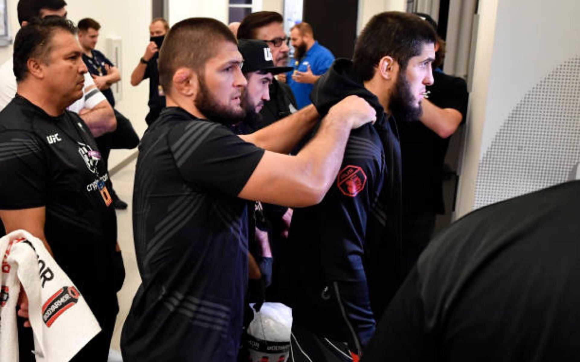 Islam Makhachev claims Khabib Nurmagomedov misses fighting [Image Credits: Zuffa LLC via Getty Images]