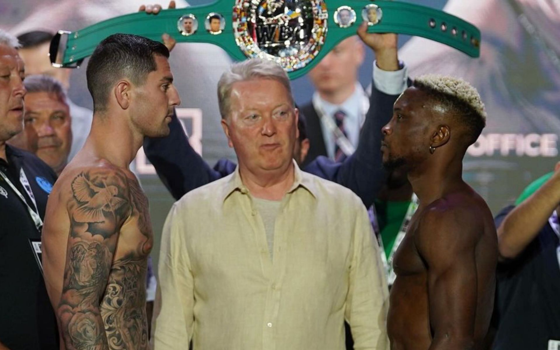 Mark Chamberlain (left) and Joshua Wahab (right) face off before their May 18 fight [Photo Courtesy @markchamberlain400 on Instagram]